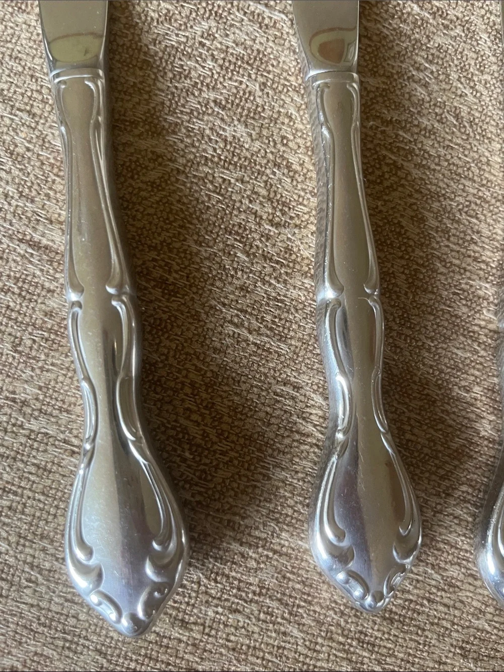 Oneida Cantata Stainless Flatware Dinner Forks & Knives